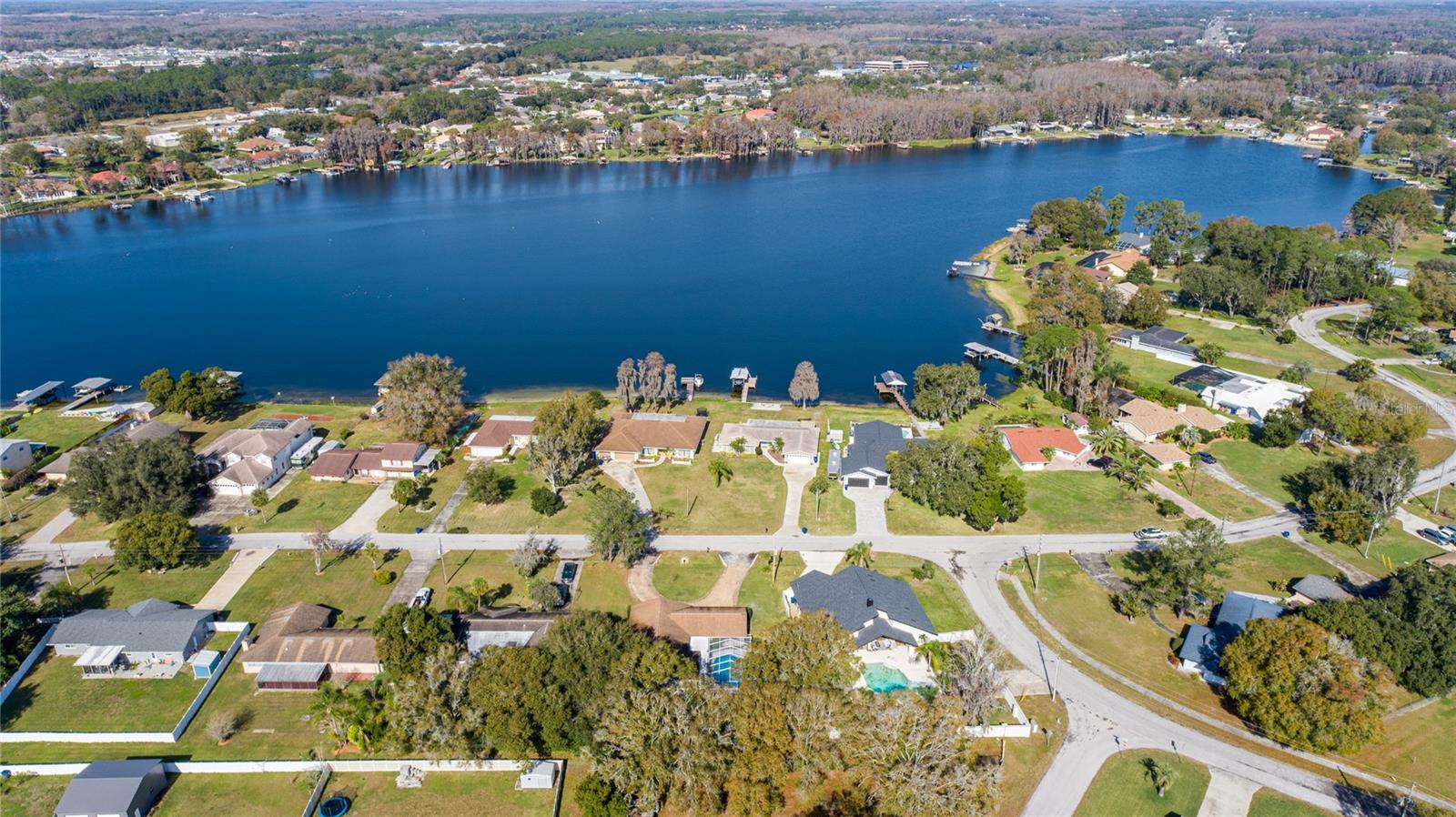 3430 LAKE PADGETT DR