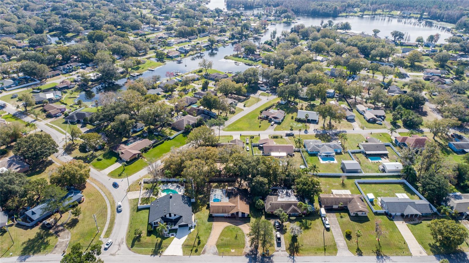 3430 LAKE PADGETT DR
