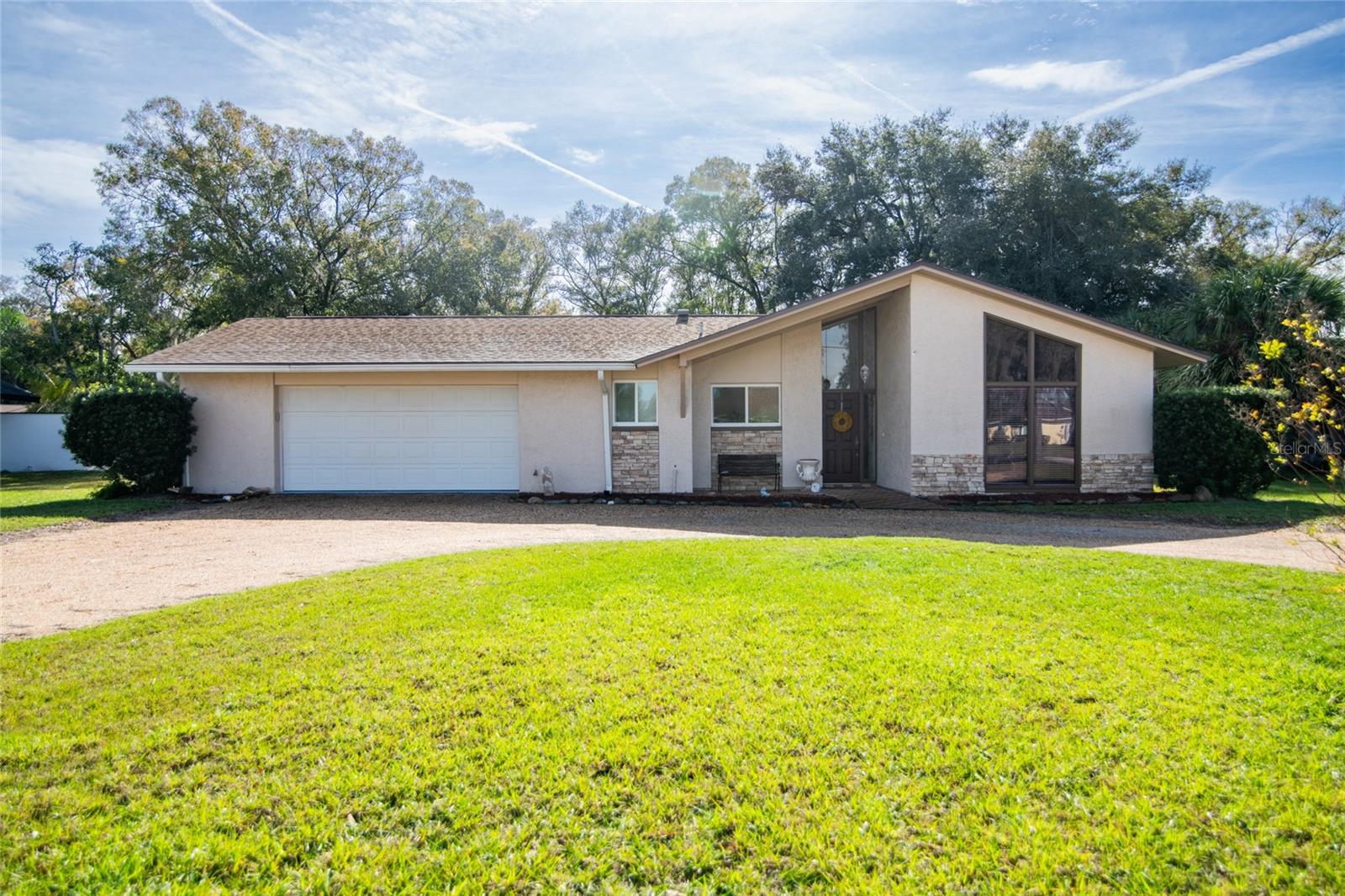 3430 LAKE PADGETT DR