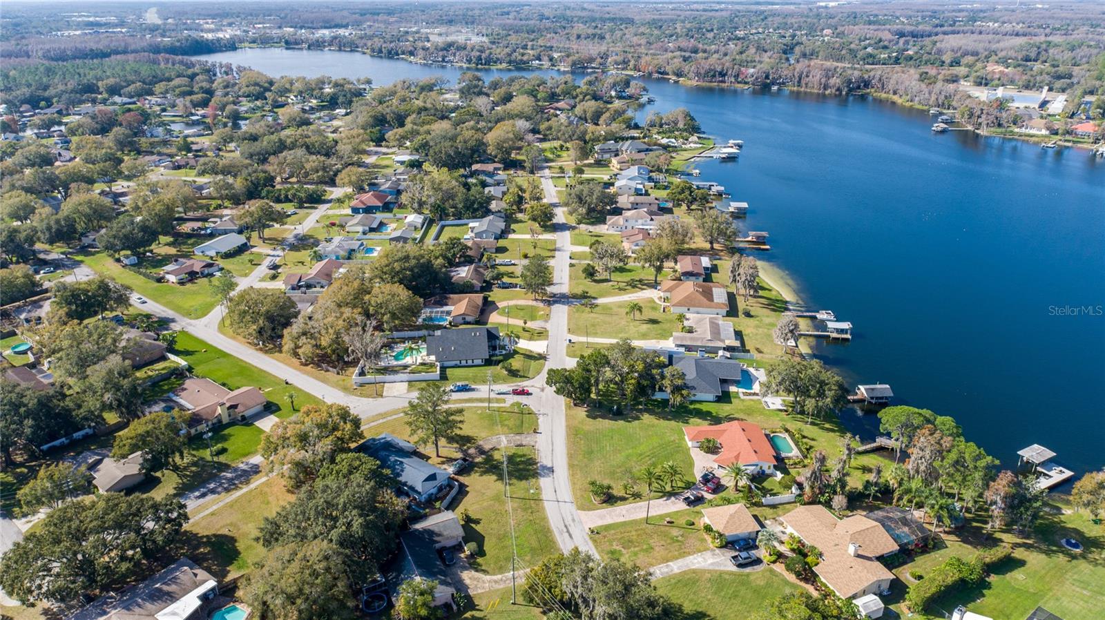 3430 LAKE PADGETT DR