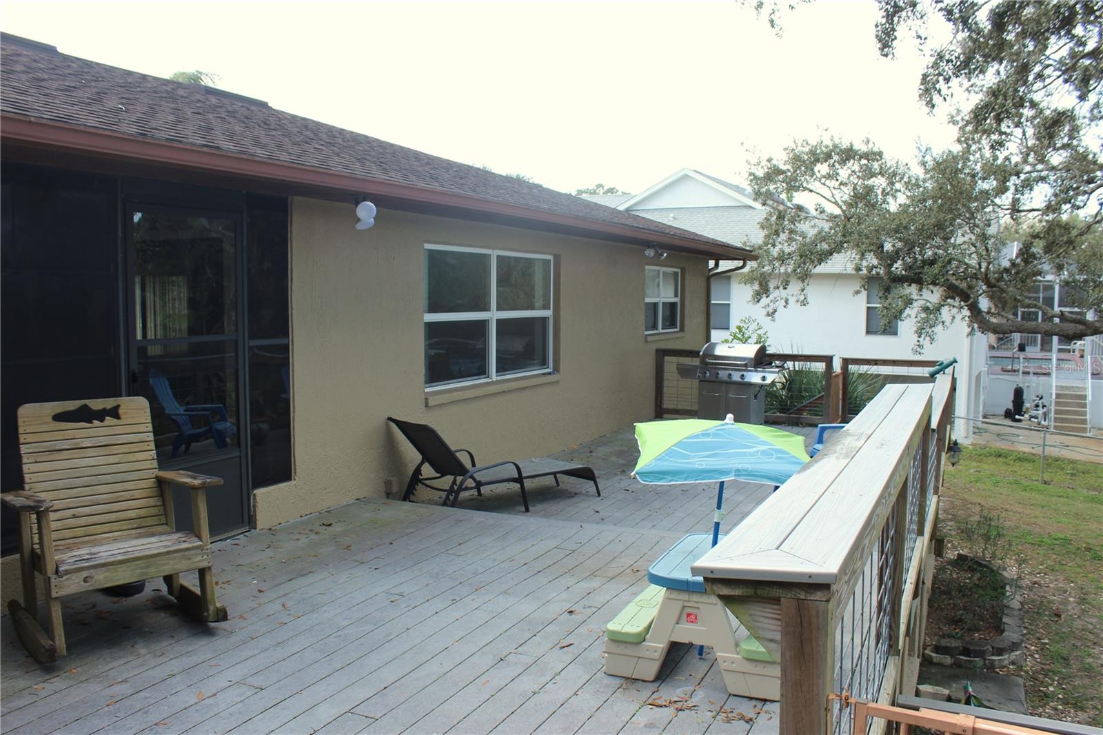 6491 CLEARWATER DR