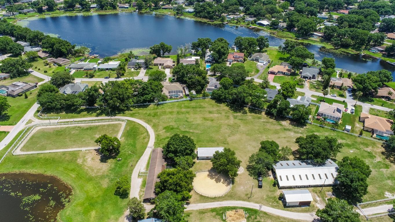3345 CLOVER LEAF LN