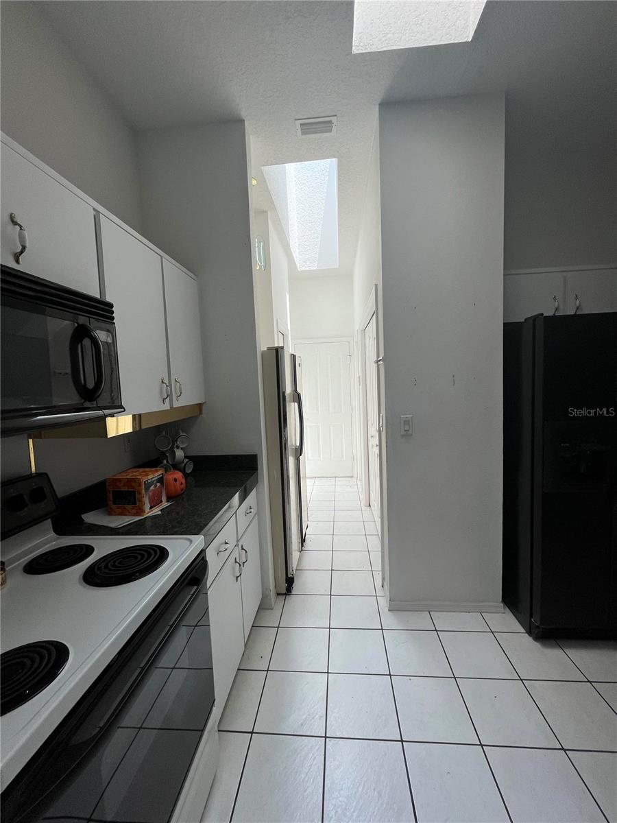 223 EASTPOINT CT
