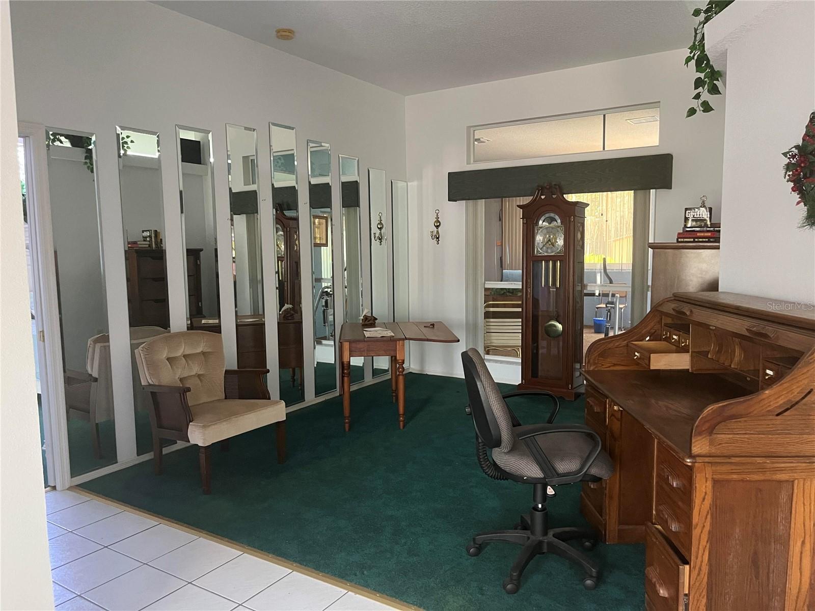 223 EASTPOINT CT