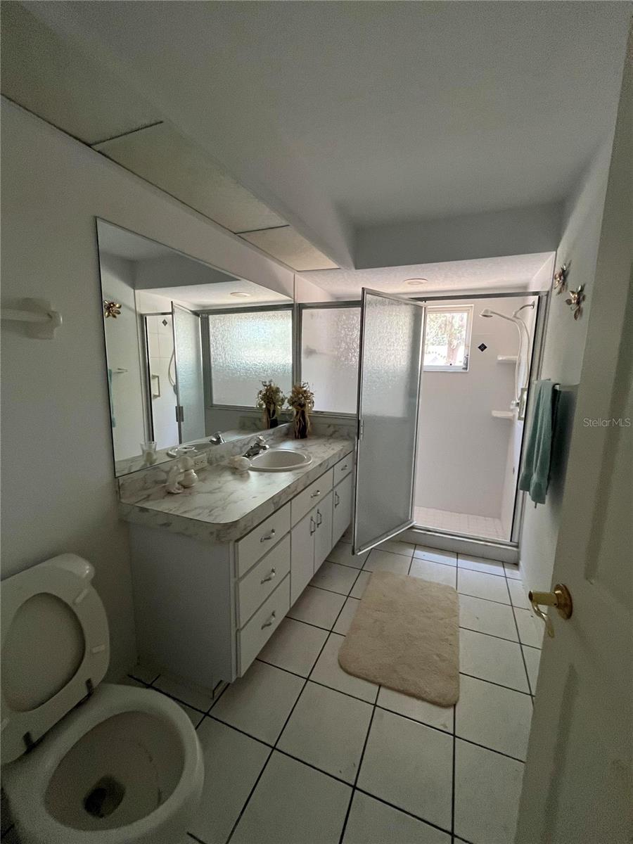 223 EASTPOINT CT