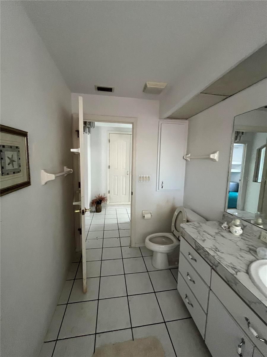 223 EASTPOINT CT