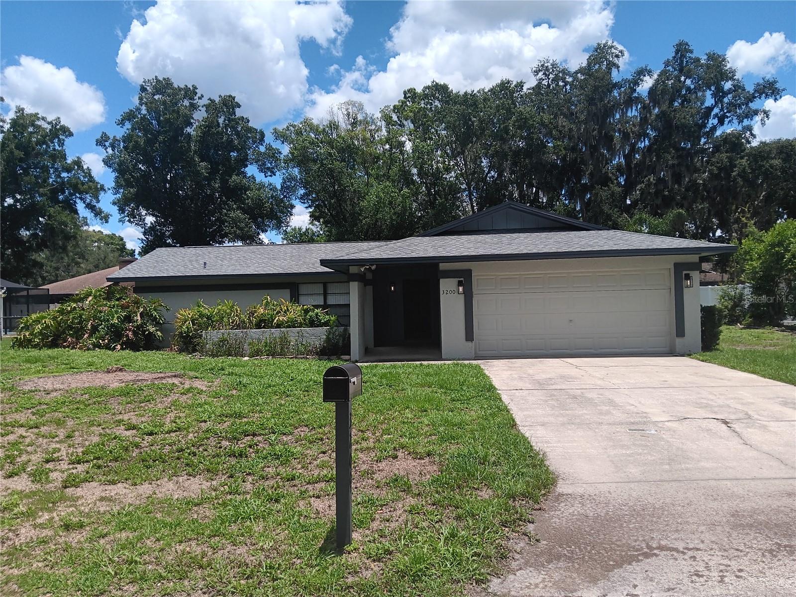 3200 BEA CT