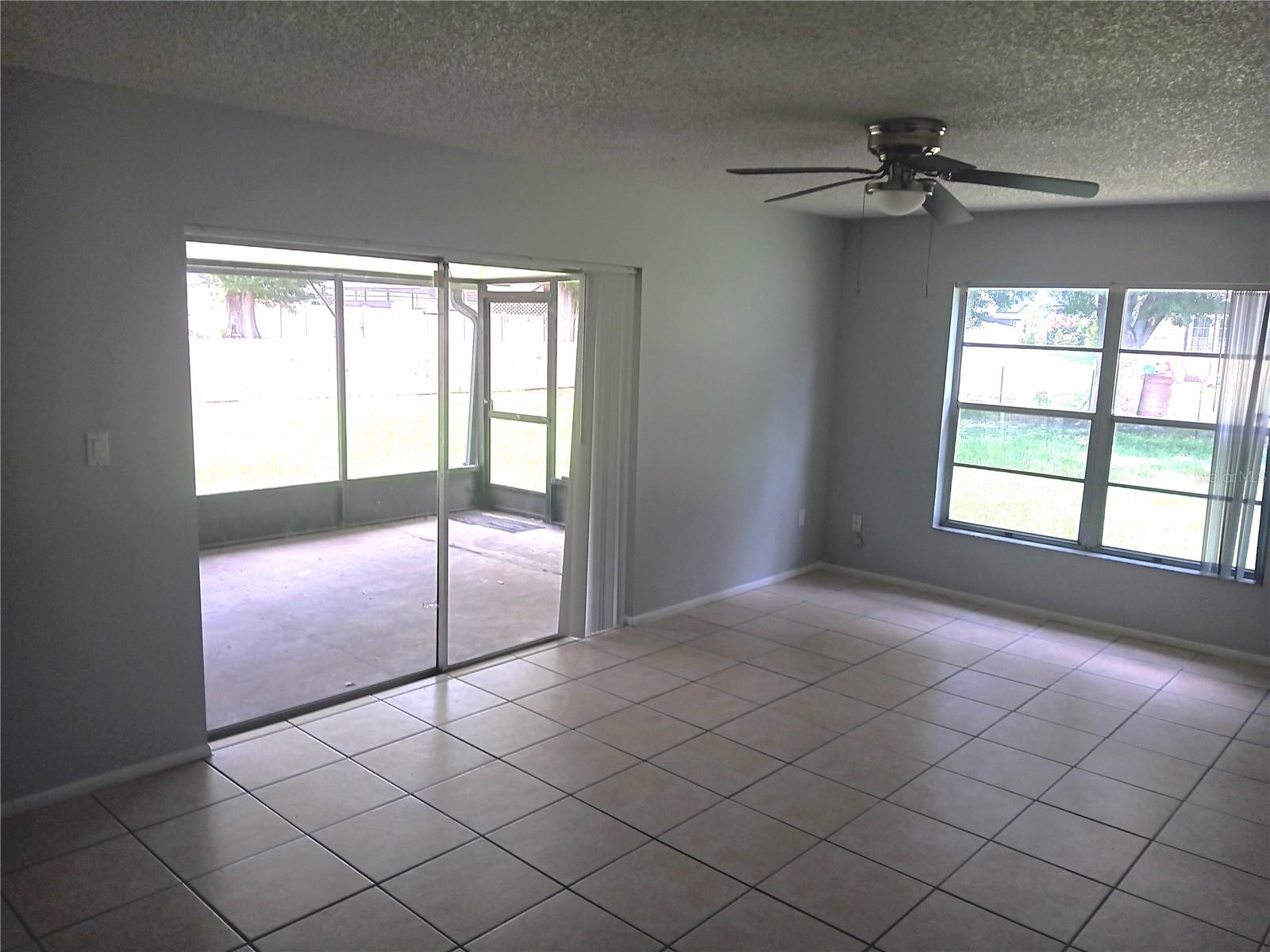 3200 BEA CT