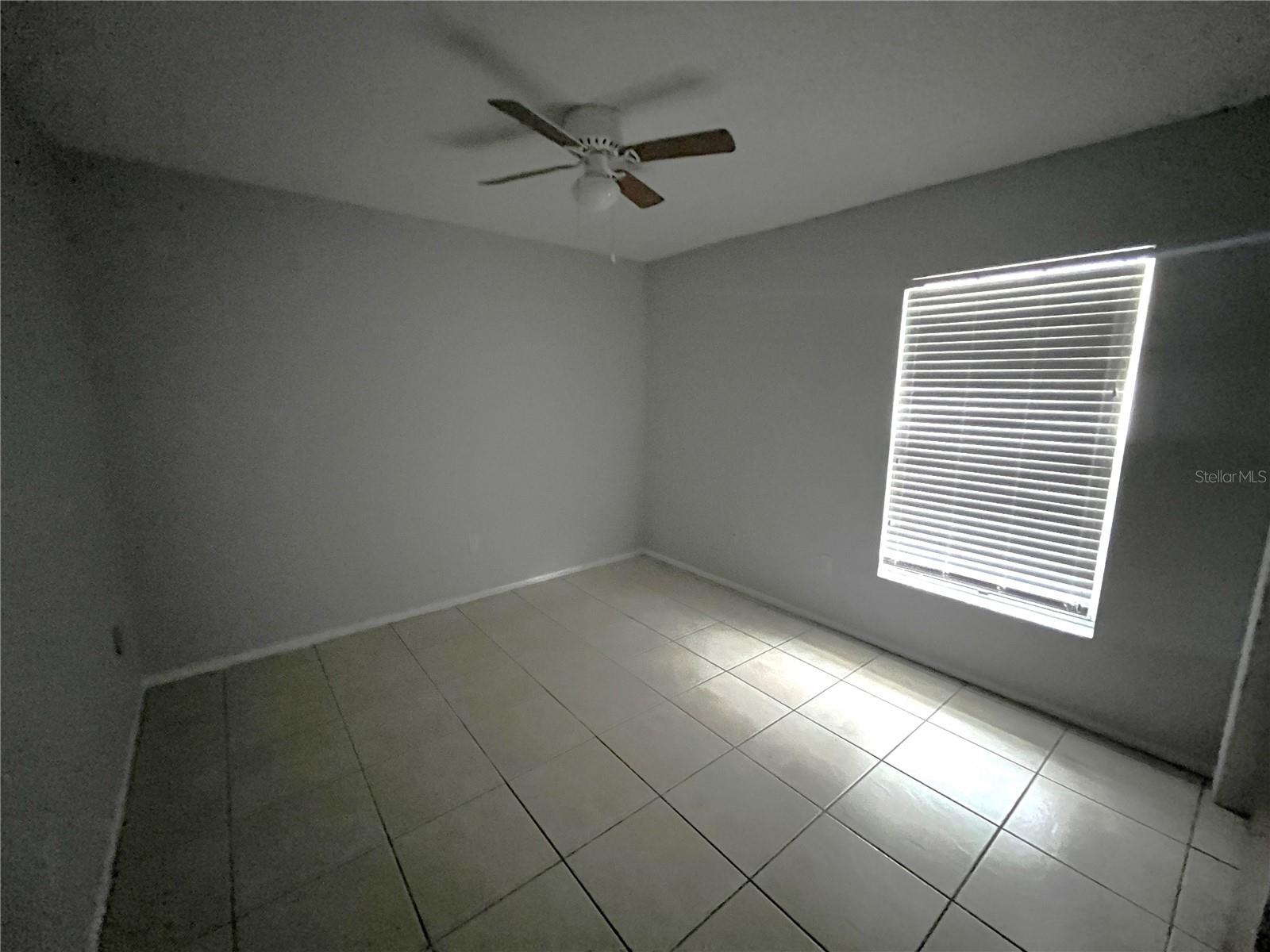 3200 BEA CT