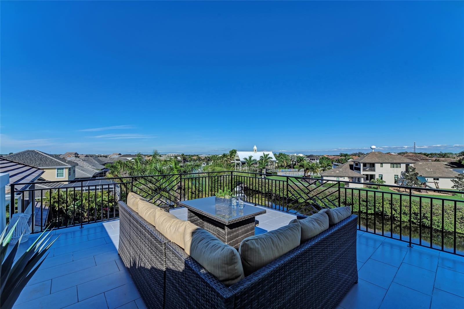609 REGATTA WAY