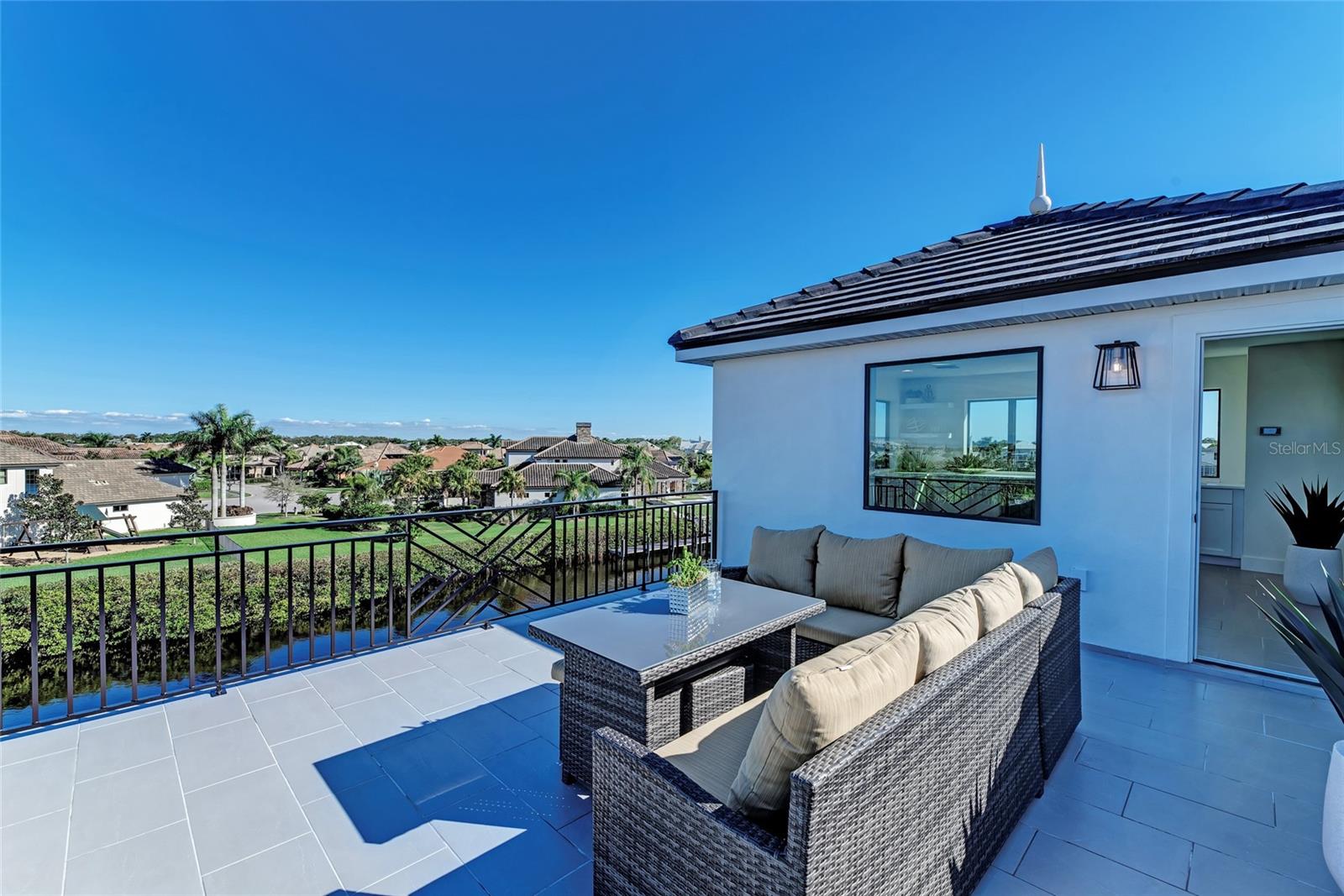 609 REGATTA WAY