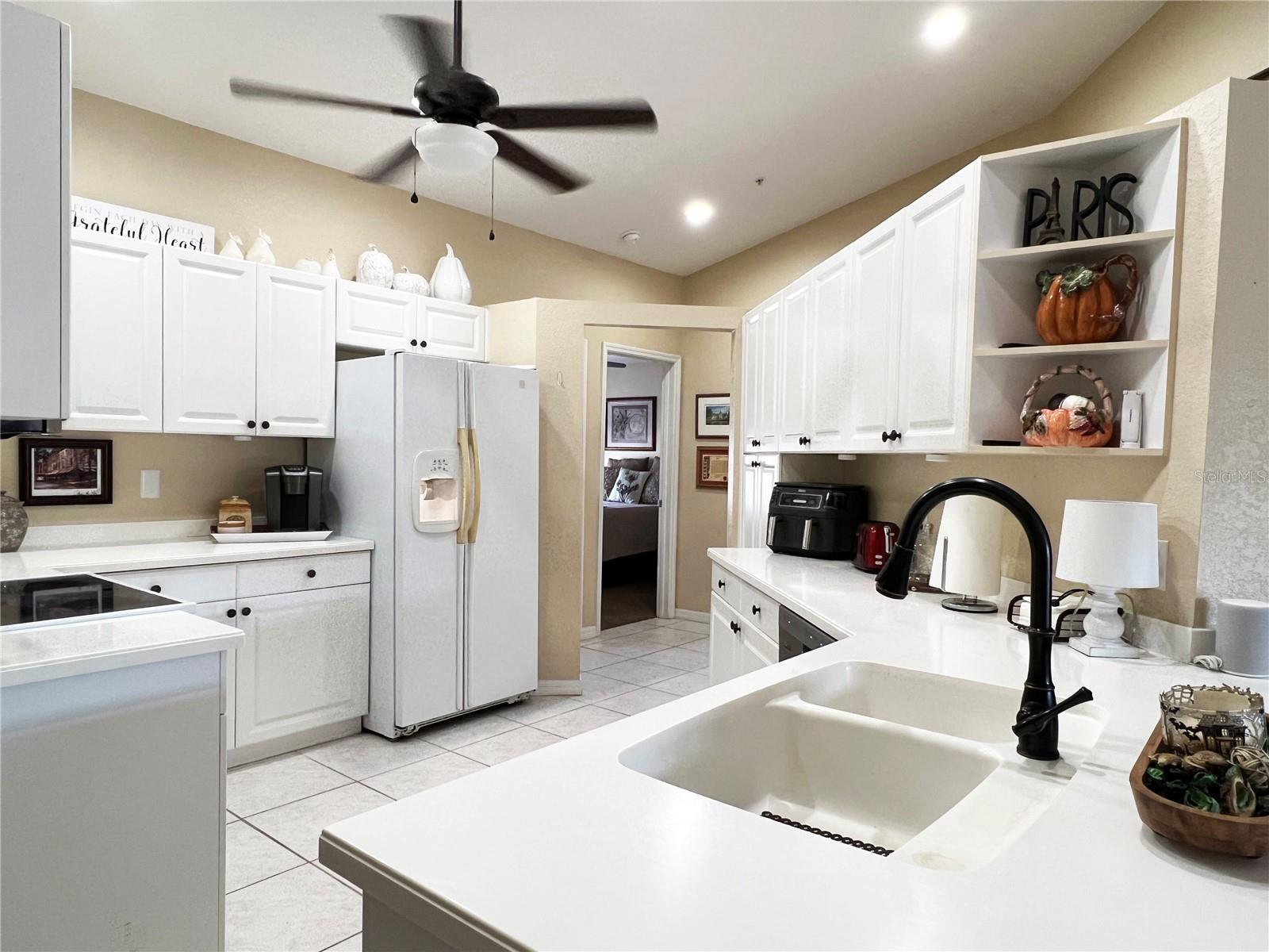 7225 CEDAR HOLLOW CIR #20-201