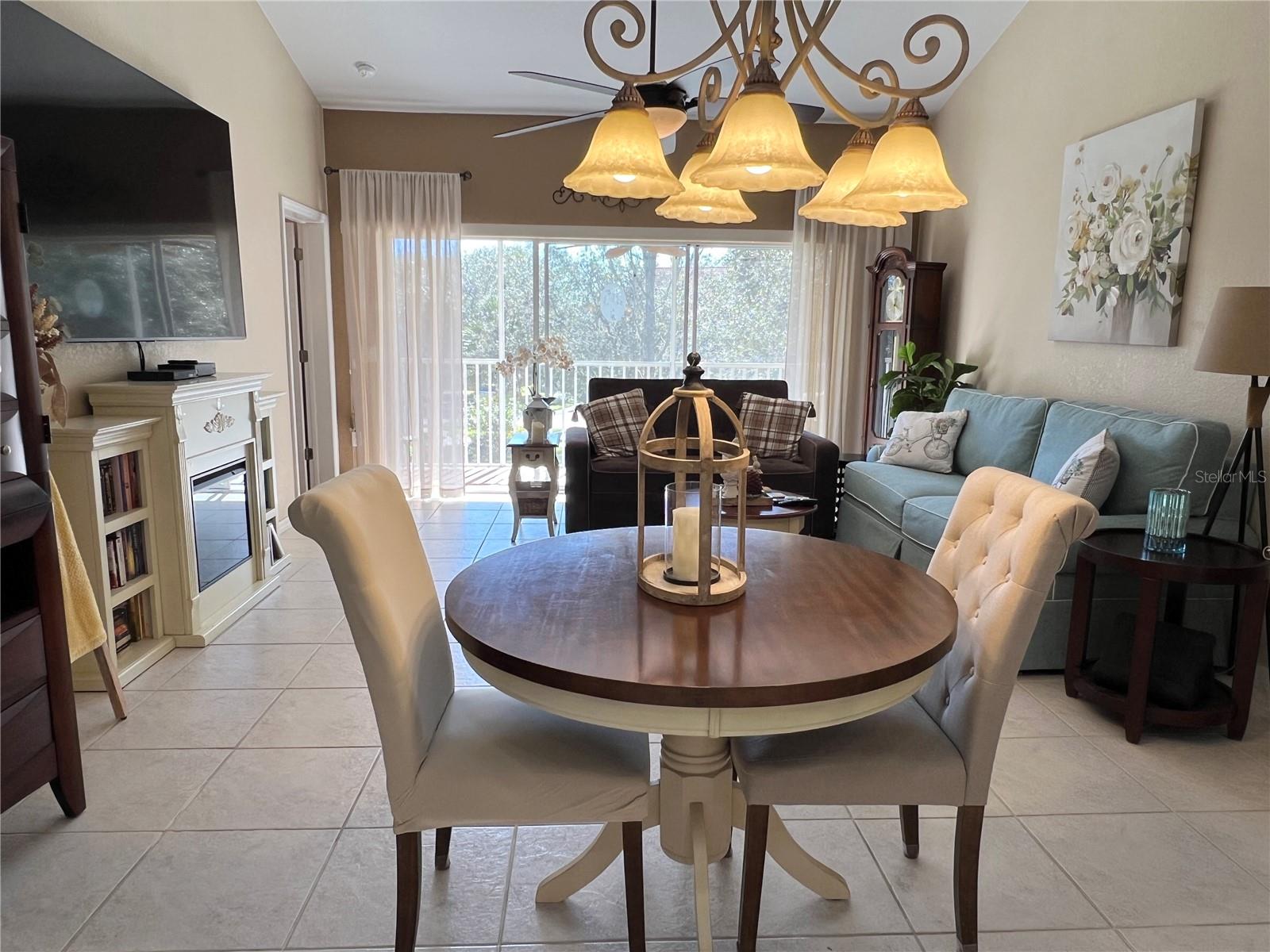 7225 CEDAR HOLLOW CIR #20-201
