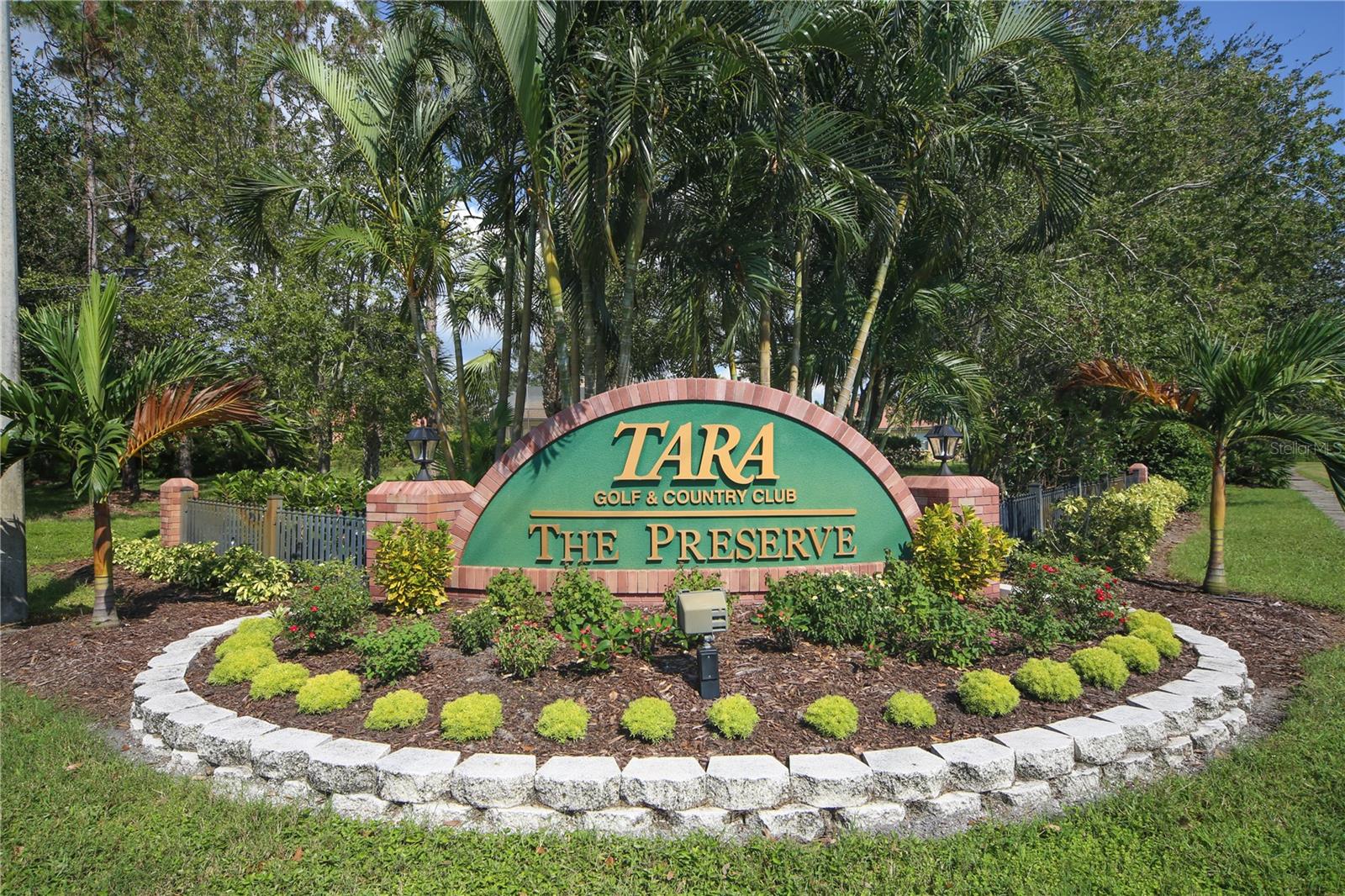 7225 CEDAR HOLLOW CIR #20-201