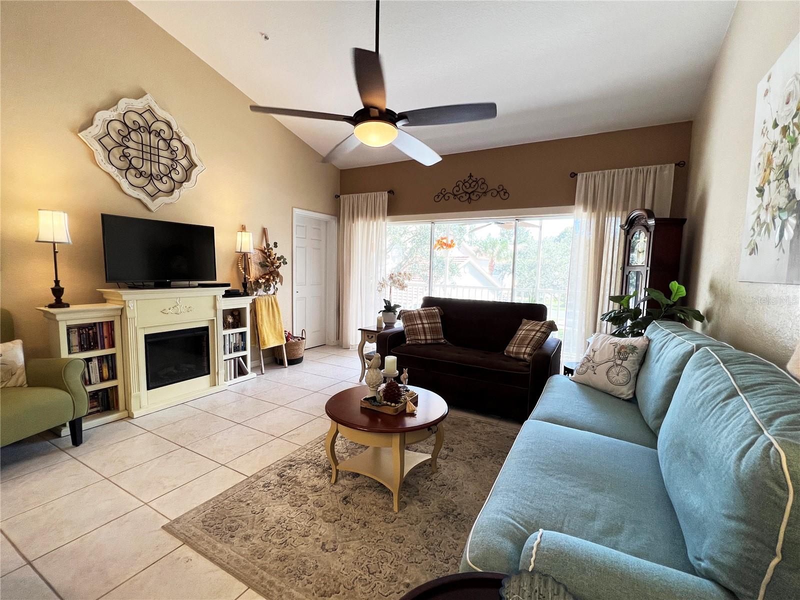 7225 CEDAR HOLLOW CIR #20-201