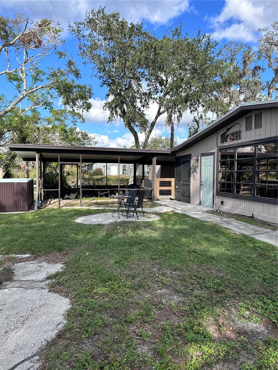 6504 LINCOLN RD