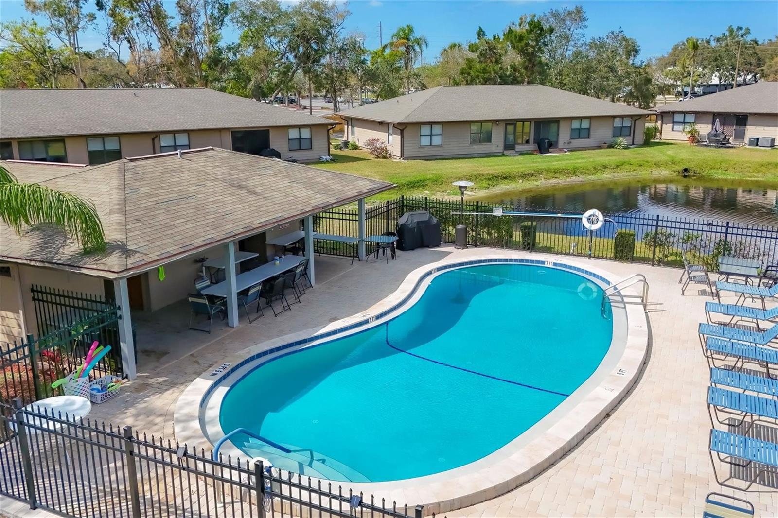 5312 11TH STREET CIR E