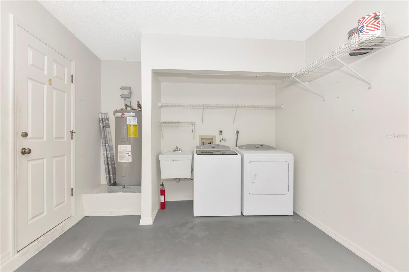 4647 WHIRLAWAY DR #A