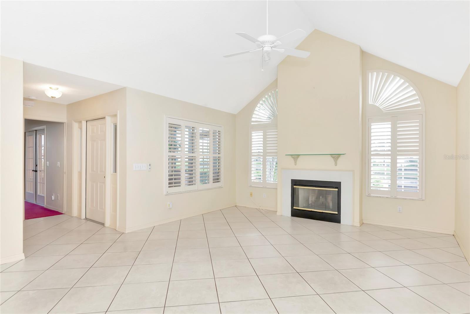 4647 WHIRLAWAY DR #A