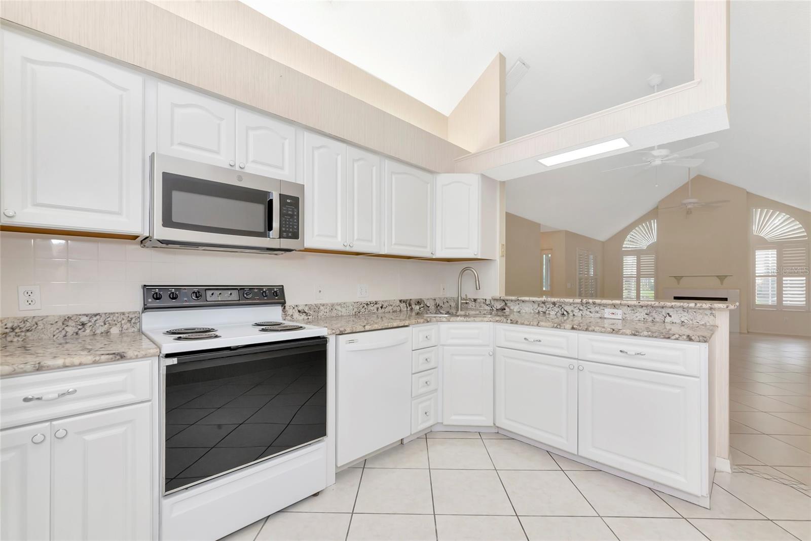 4647 WHIRLAWAY DR #A