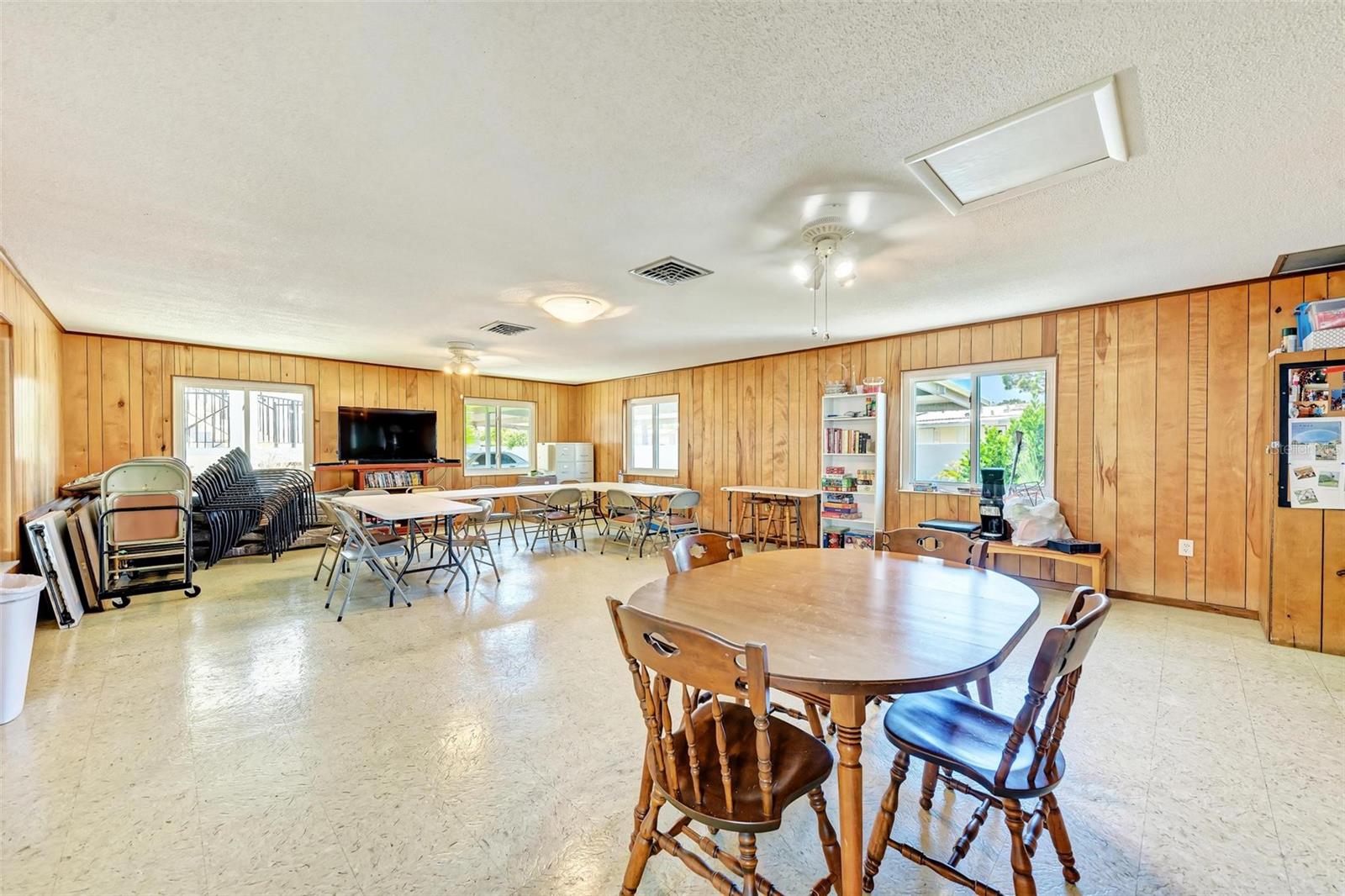 708 TAMIAMI TRL S #201