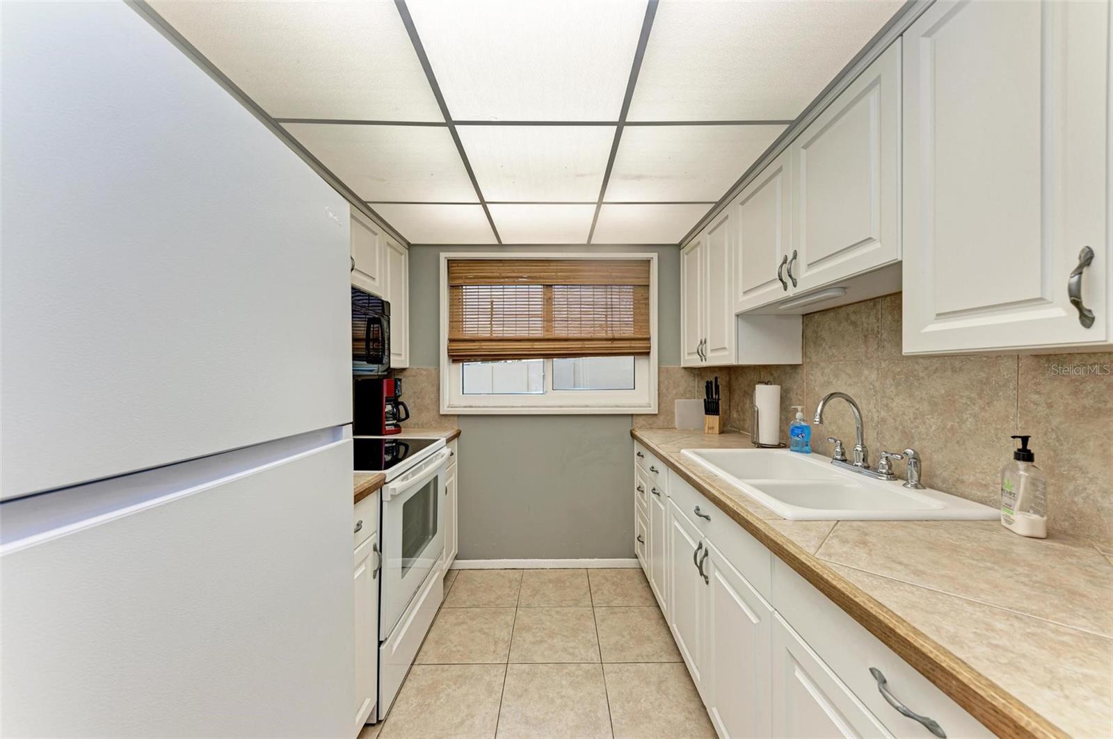 708 TAMIAMI TRL S #201