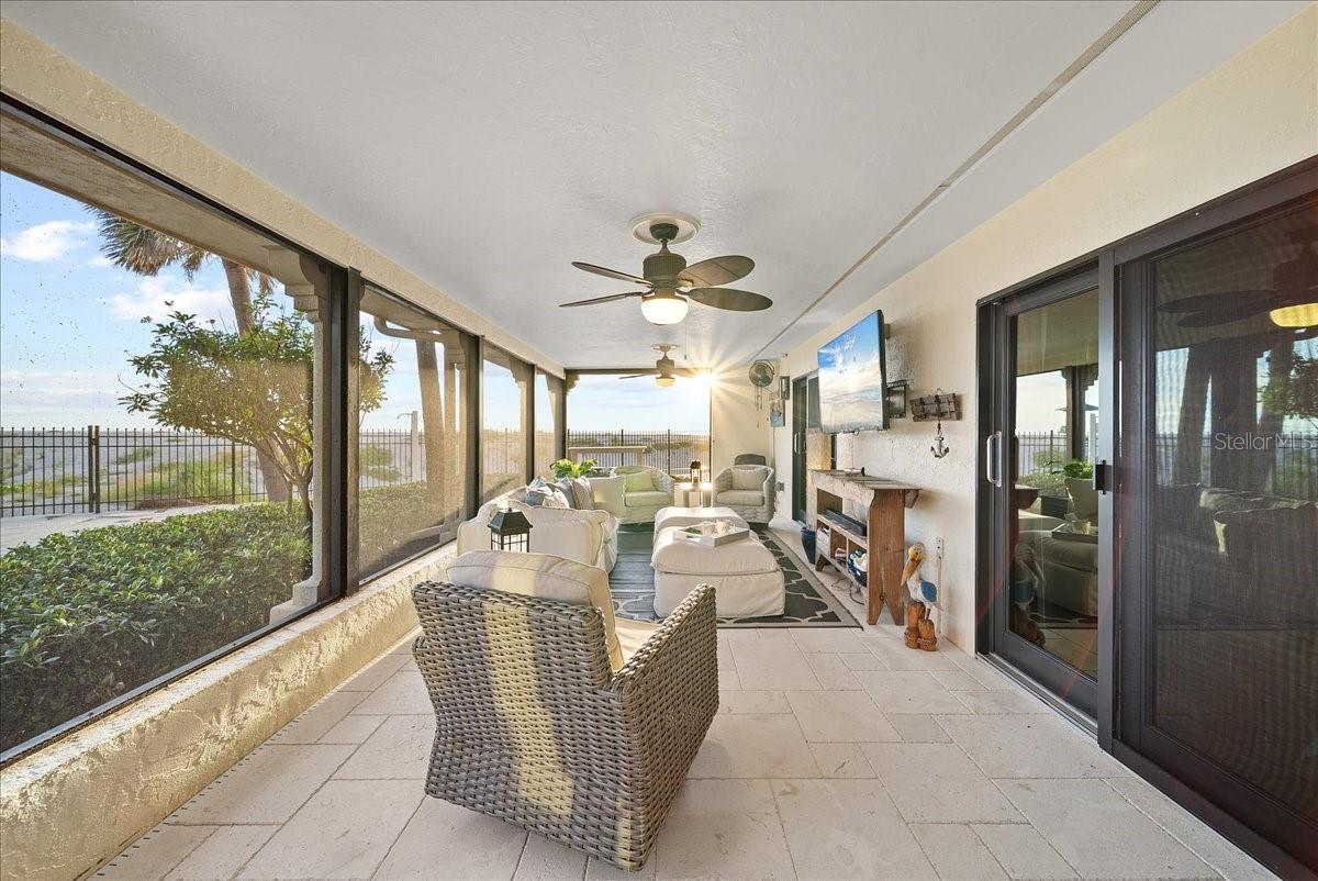 718 GOLDEN BEACH BLVD #1