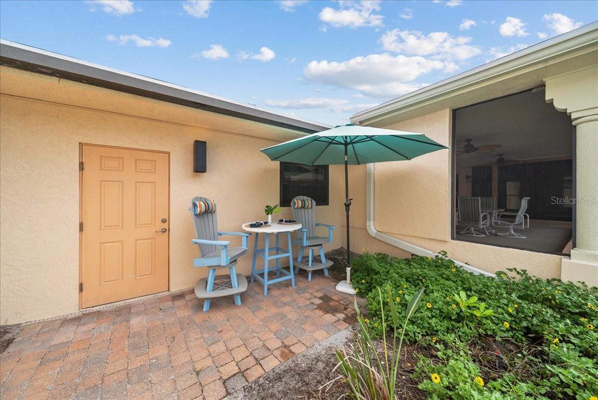 718 GOLDEN BEACH BLVD #1