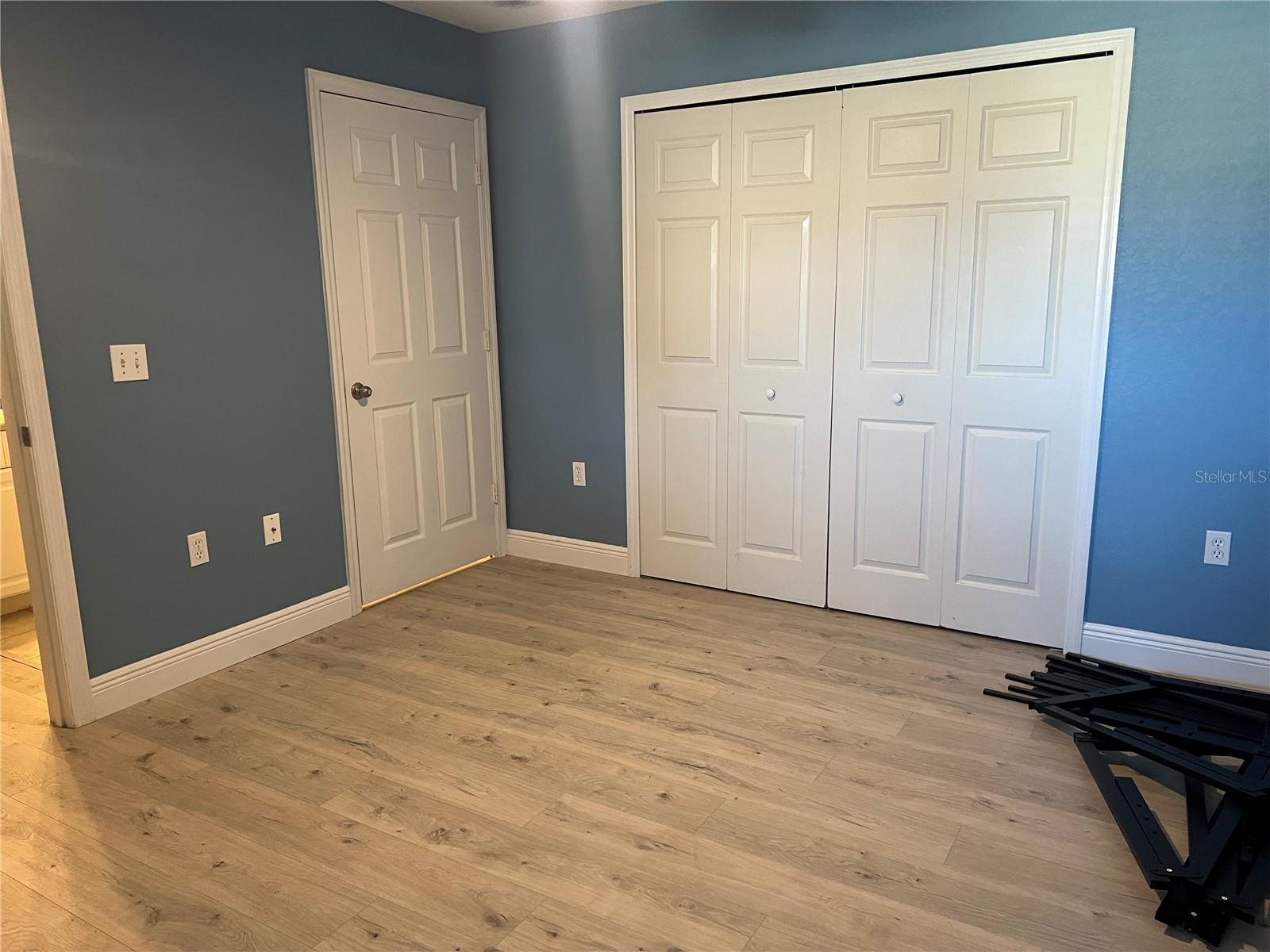 5521 ROSEHILL RD #203