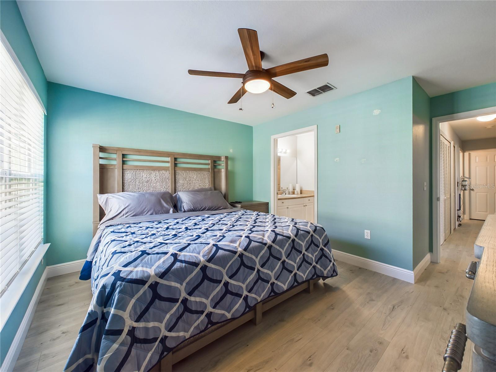 5521 ROSEHILL RD #203