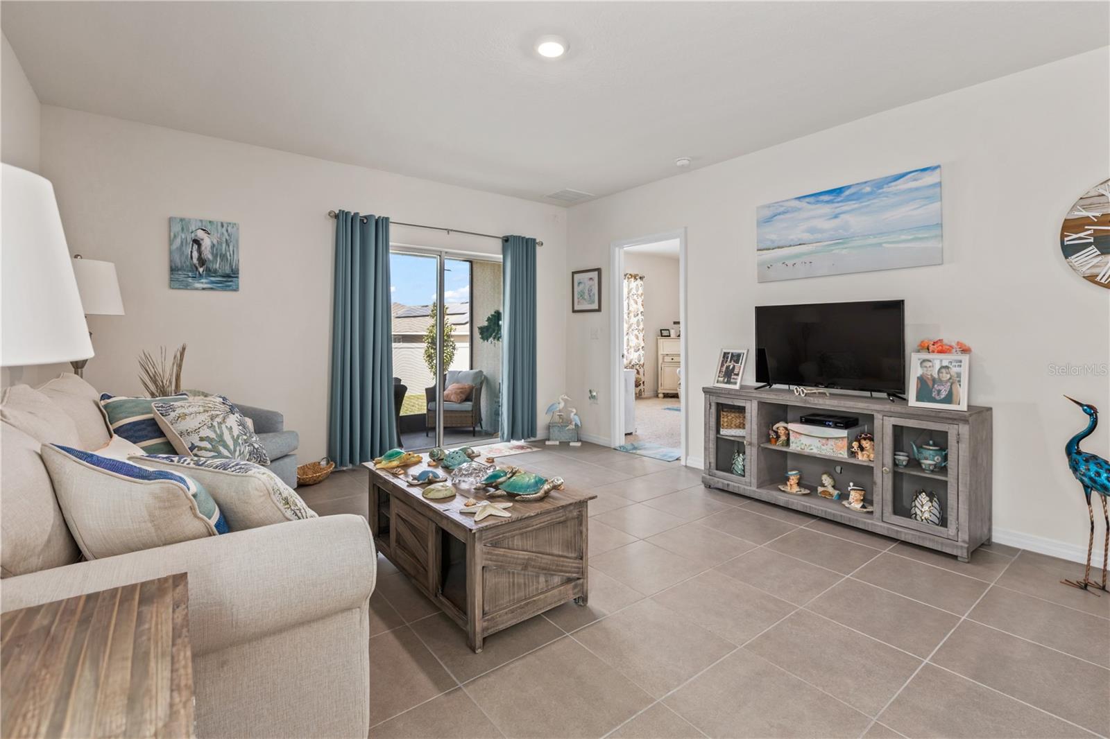 17067 OVAL RUM DR