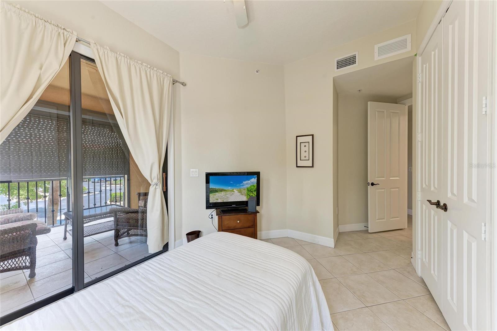 96 VIVANTE BLVD #210