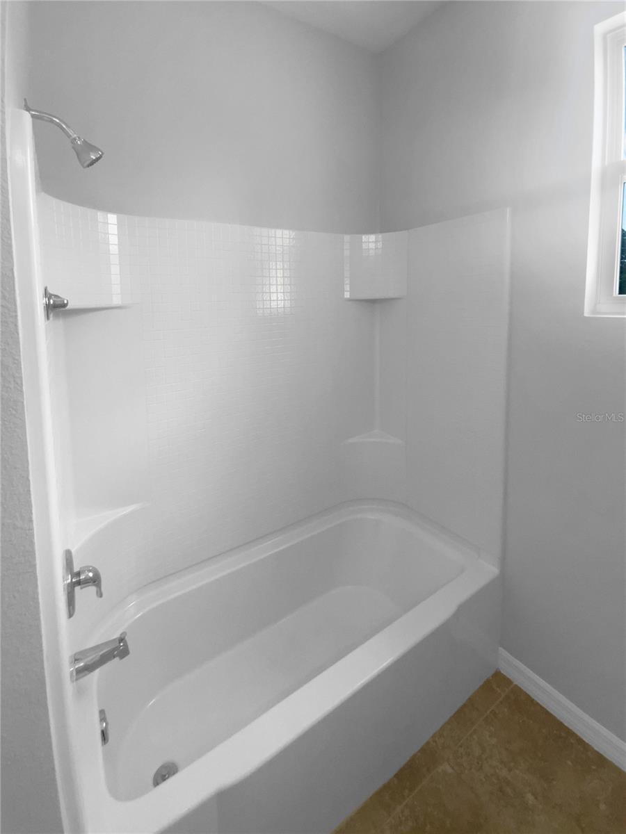 33083 WINDELSTRAW DR