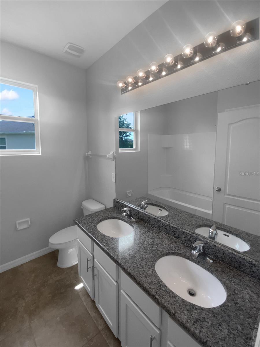 33083 WINDELSTRAW DR