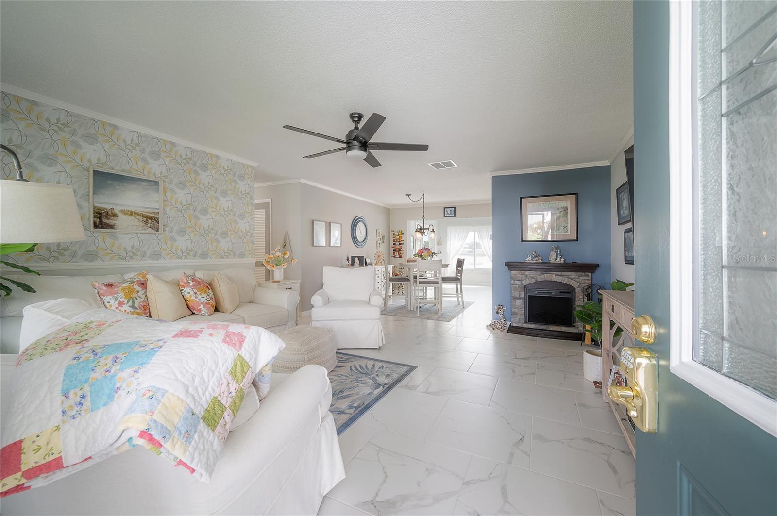 9835 MAINLANDS BLVD W