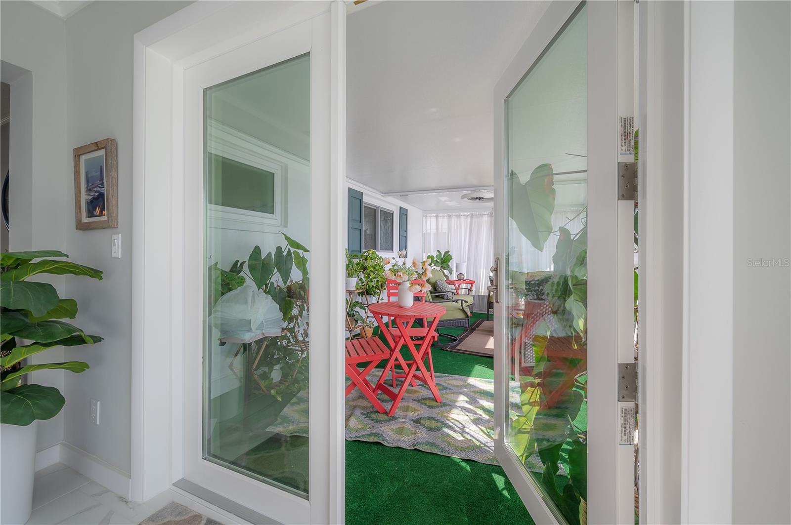 9835 MAINLANDS BLVD W