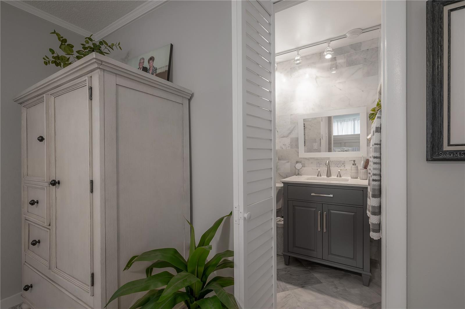 9835 MAINLANDS BLVD W