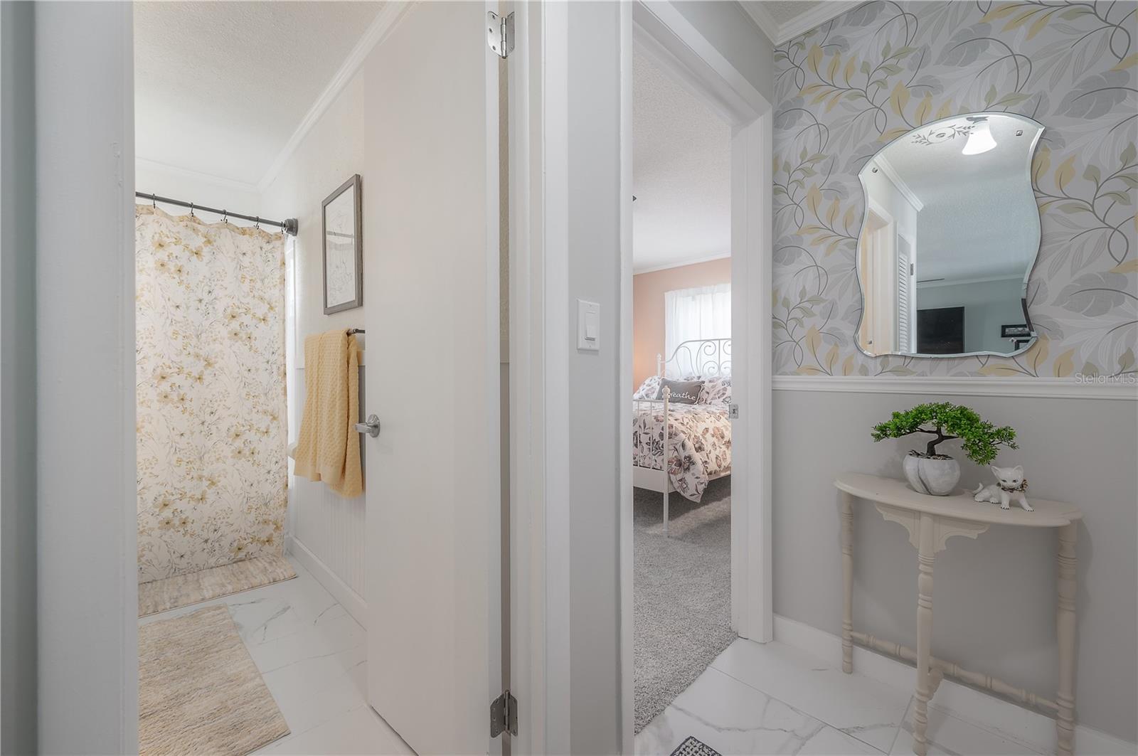 9835 MAINLANDS BLVD W