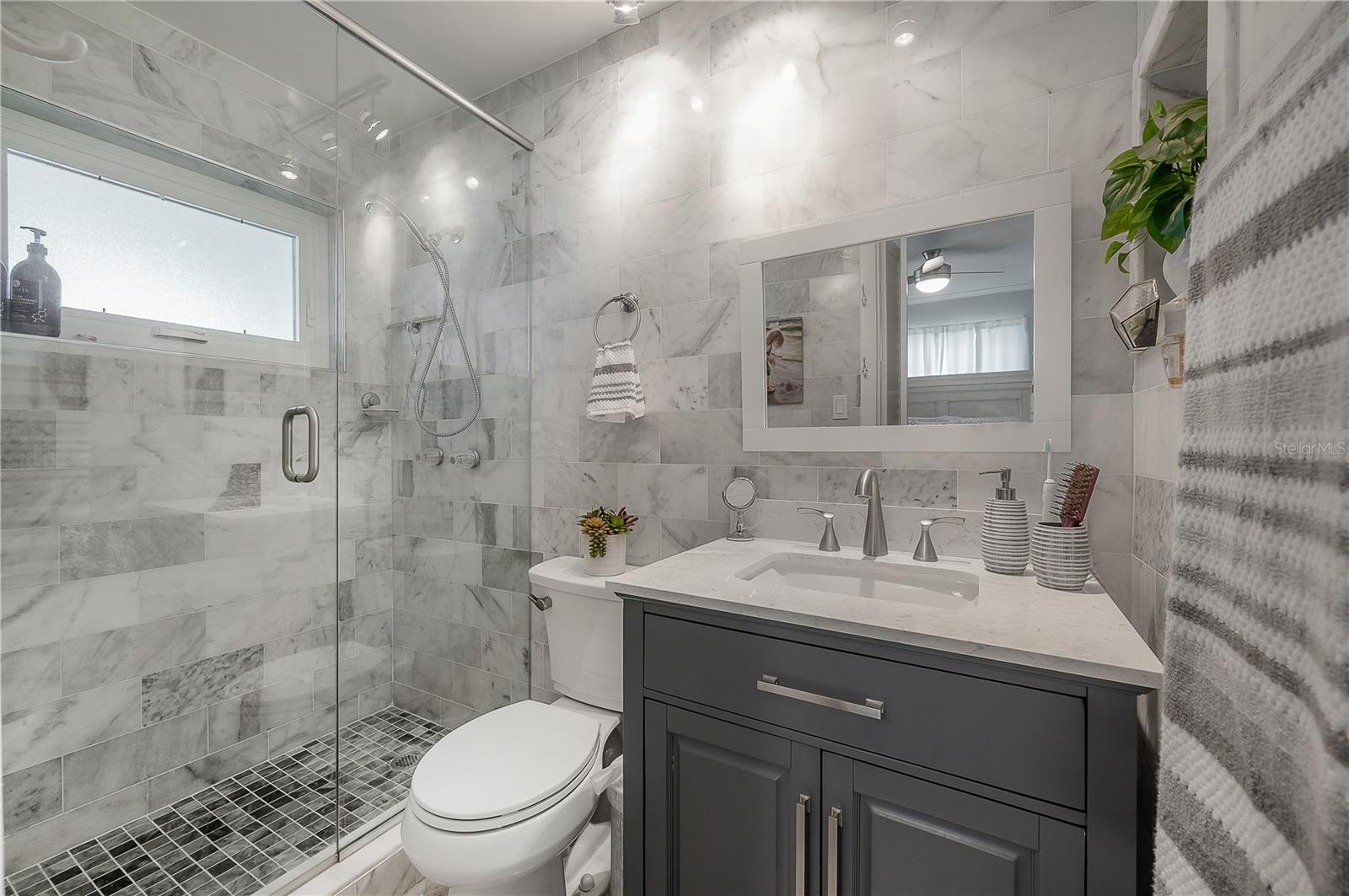 9835 MAINLANDS BLVD W