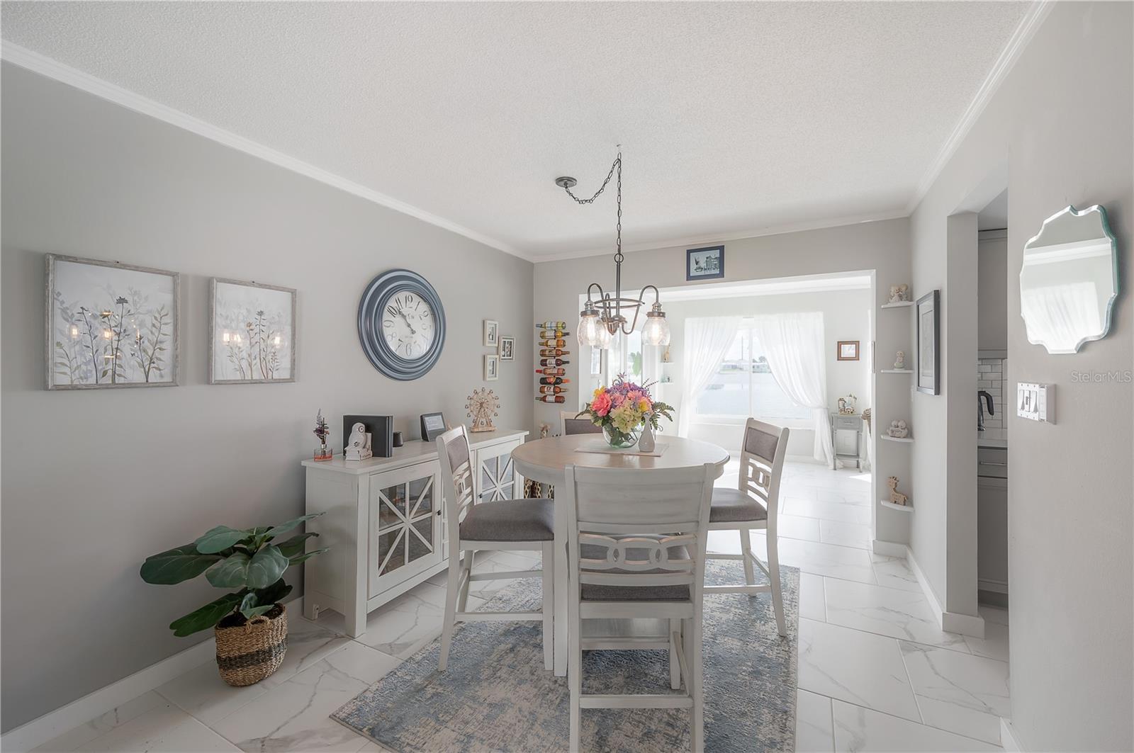 9835 MAINLANDS BLVD W