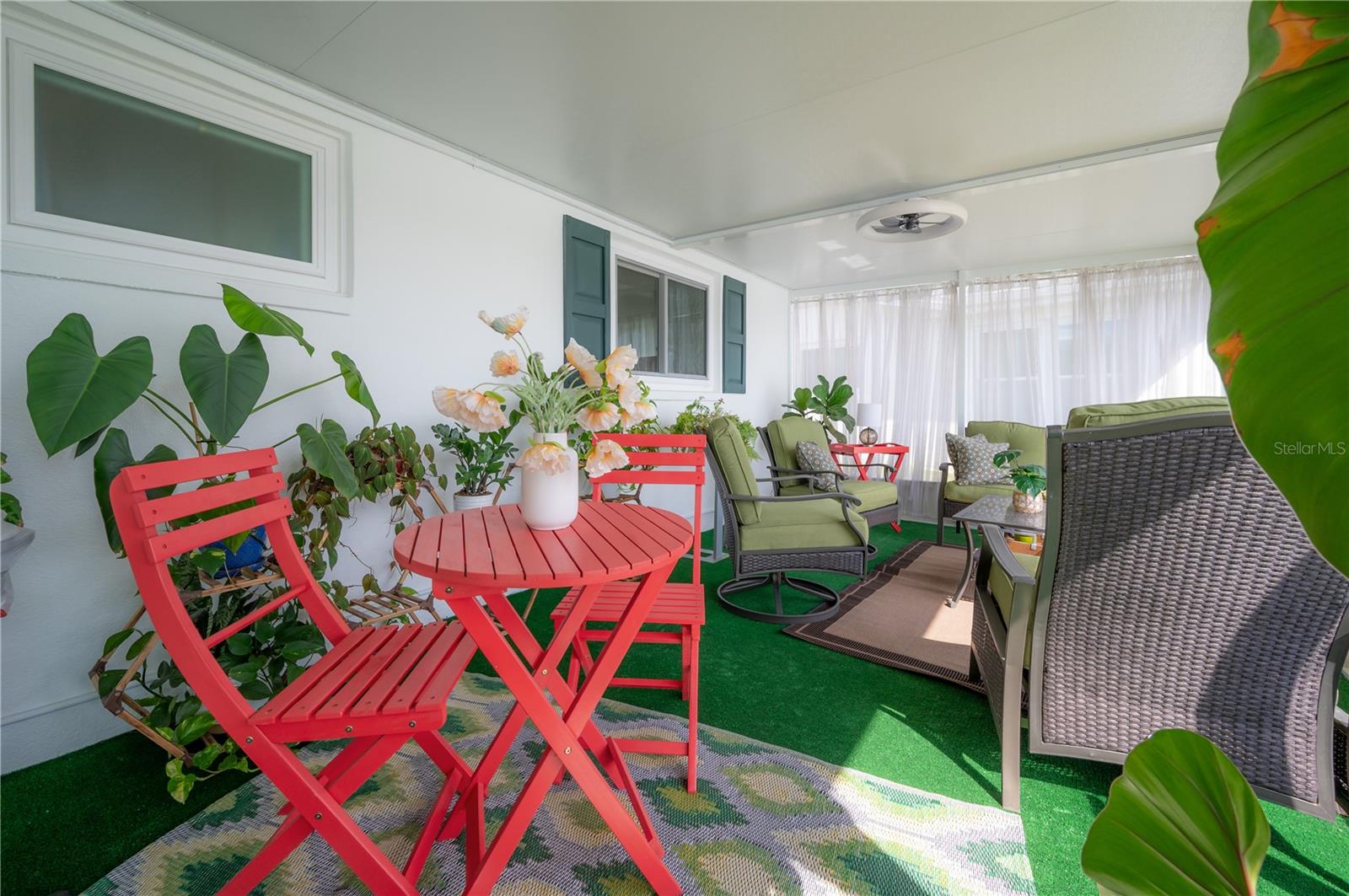 9835 MAINLANDS BLVD W