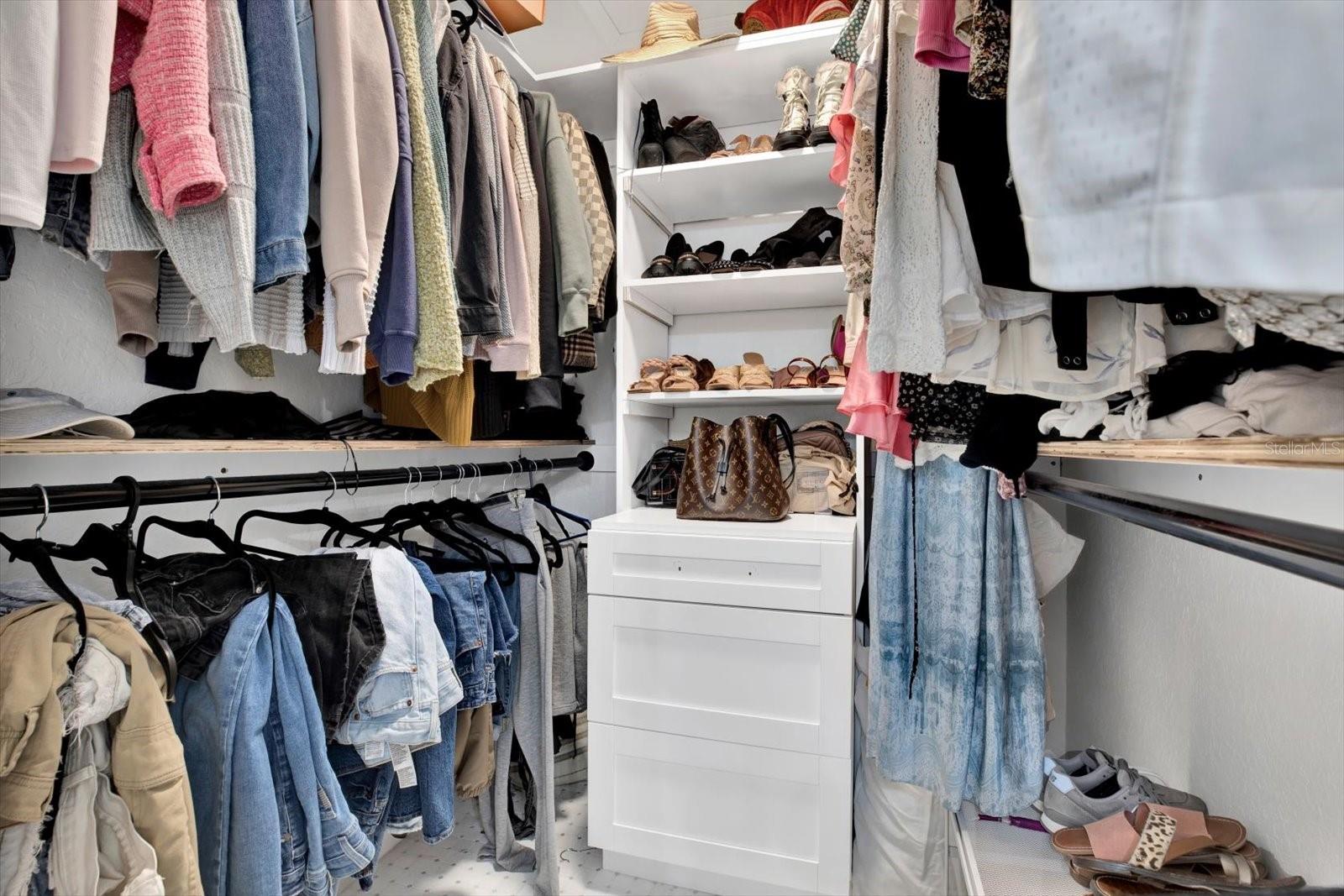 4164 BRENTWOOD PARK CIR