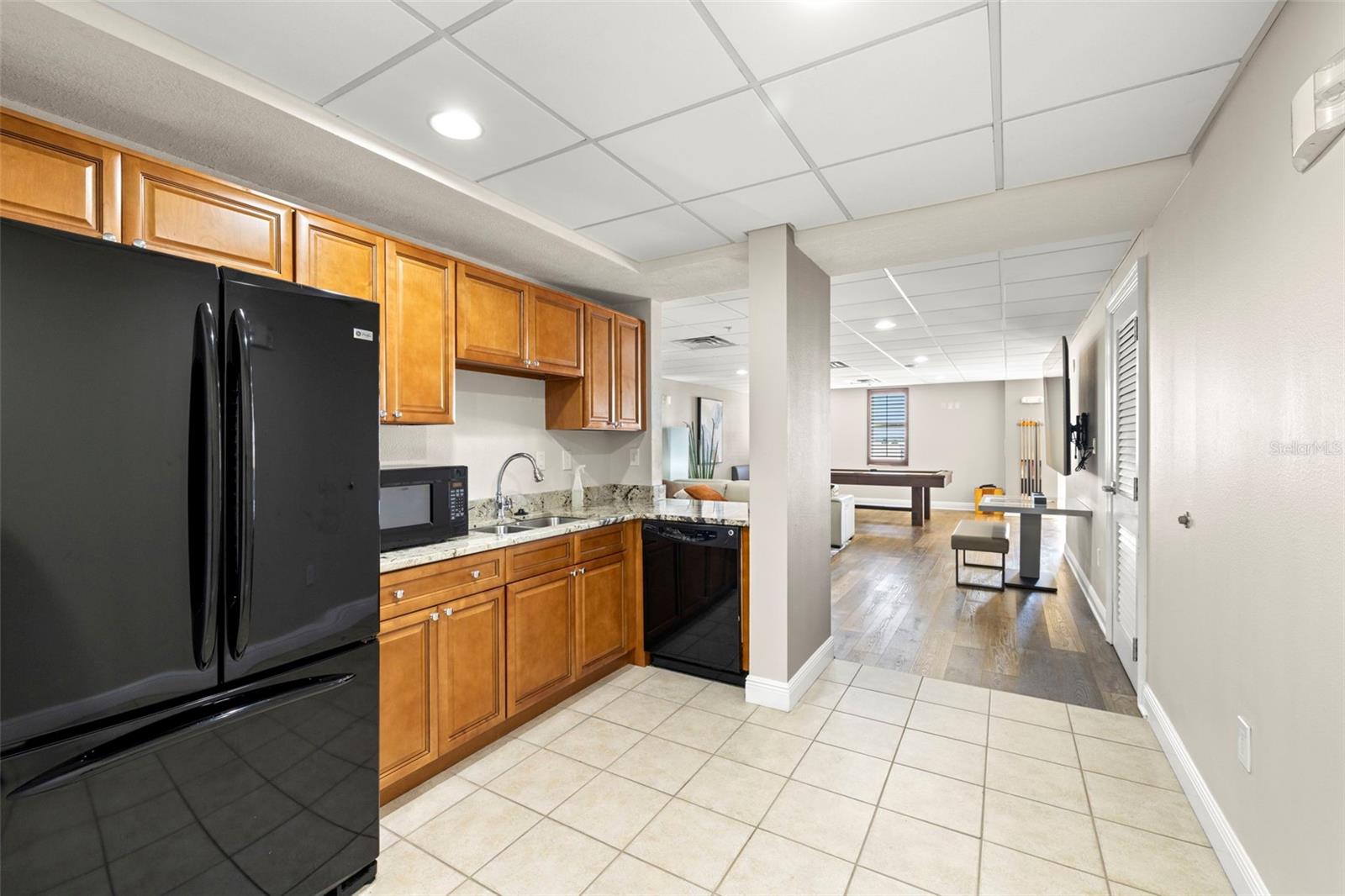 628 CLEVELAND ST #905