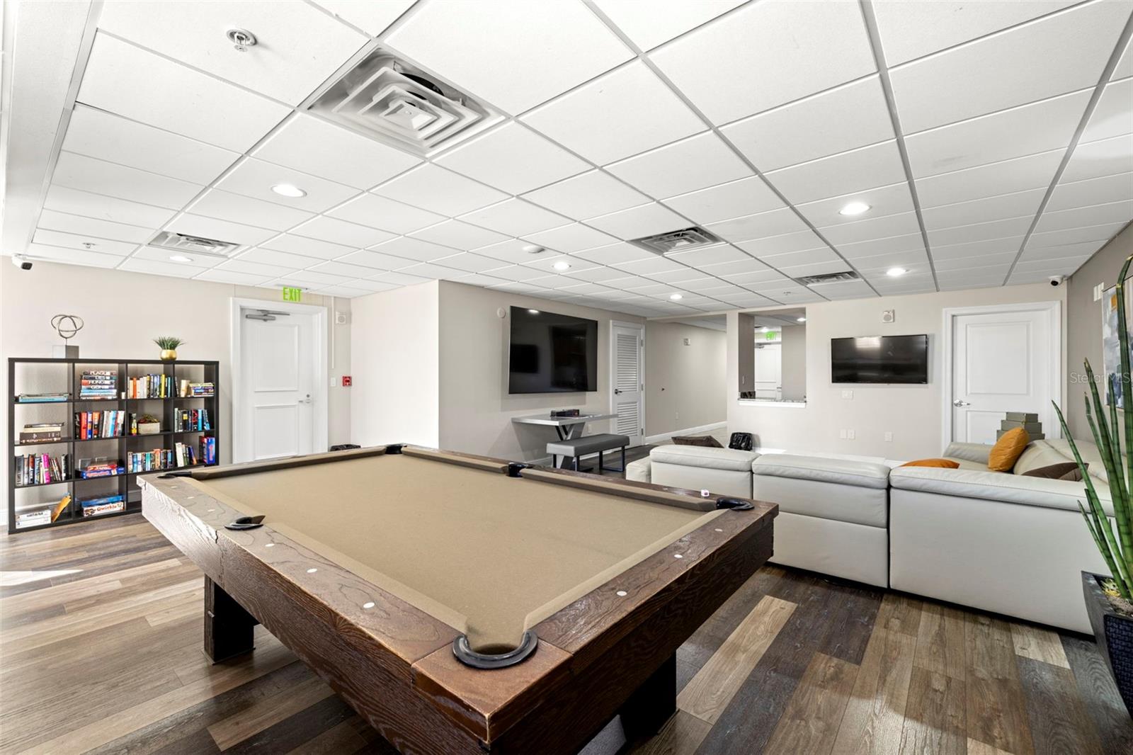 628 CLEVELAND ST #905