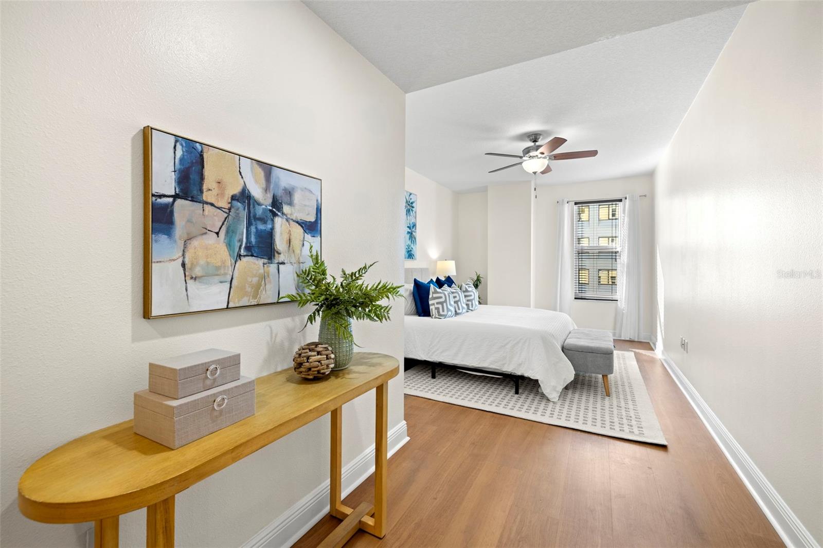 628 CLEVELAND ST #905