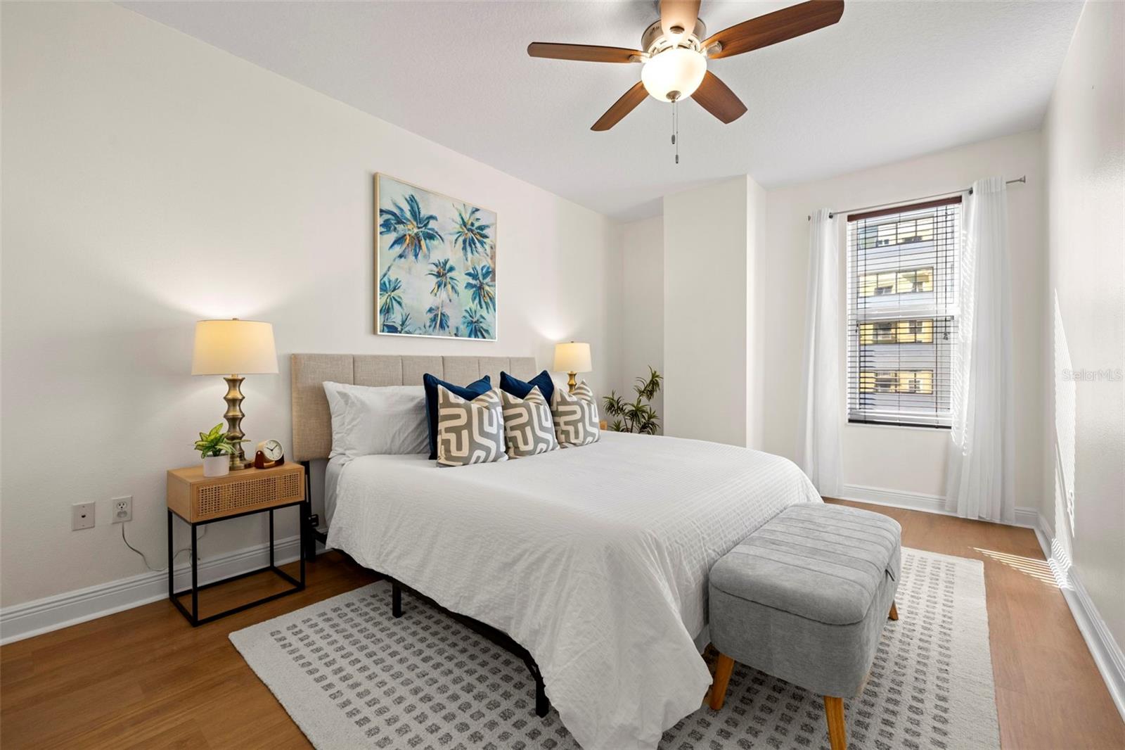 628 CLEVELAND ST #905