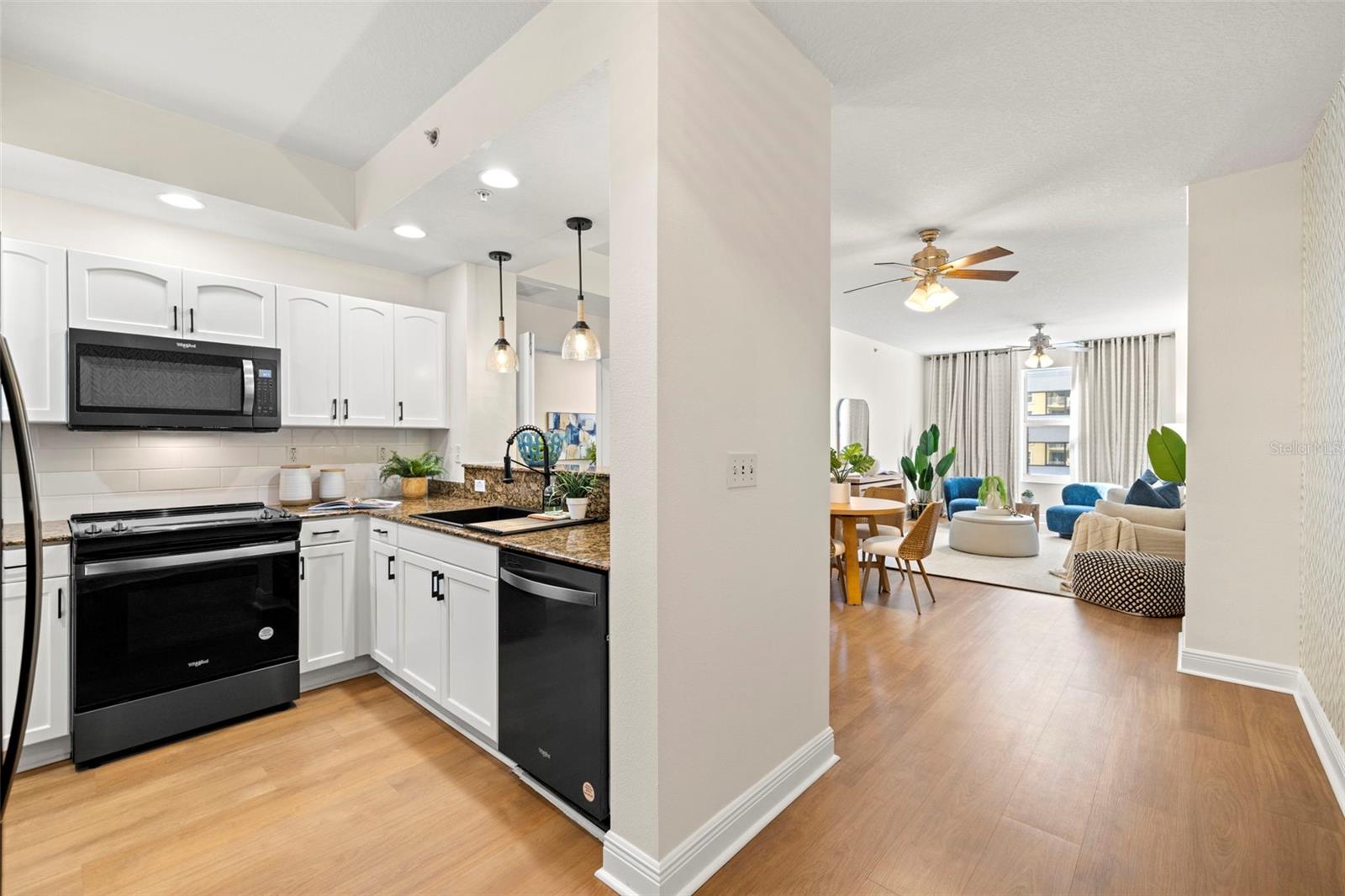 628 CLEVELAND ST #905