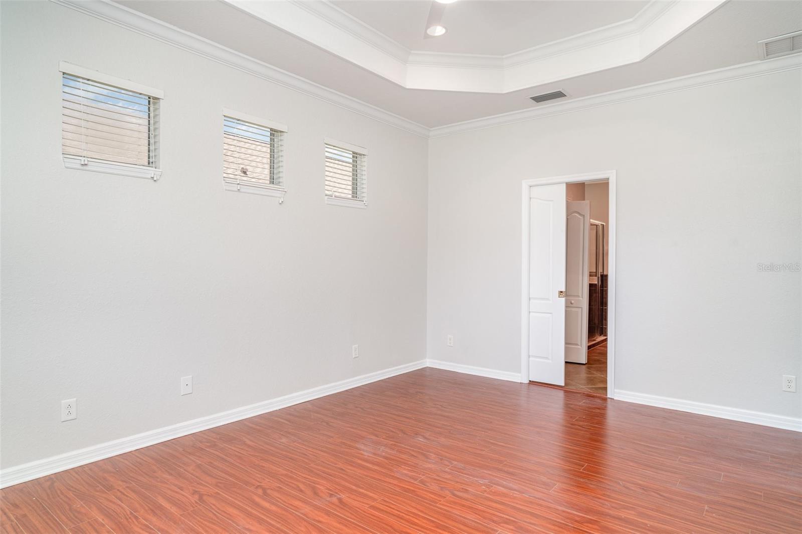 9067 39TH STREET CIR E