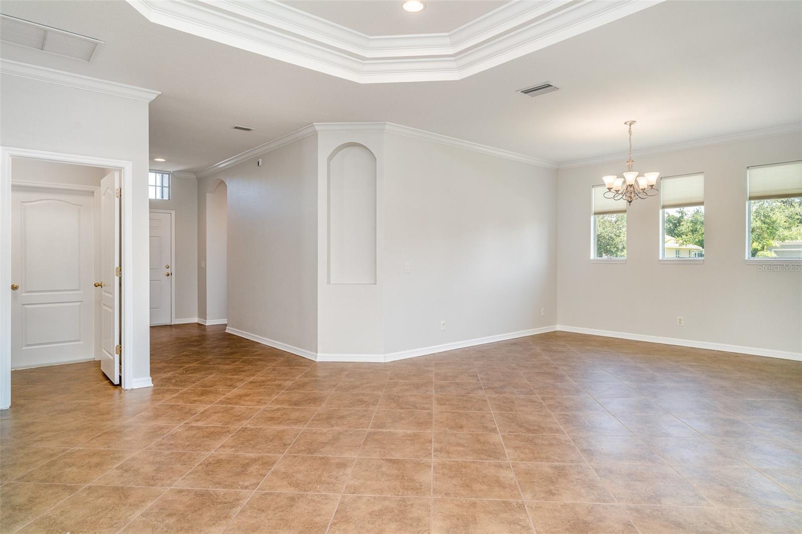 9067 39TH STREET CIR E