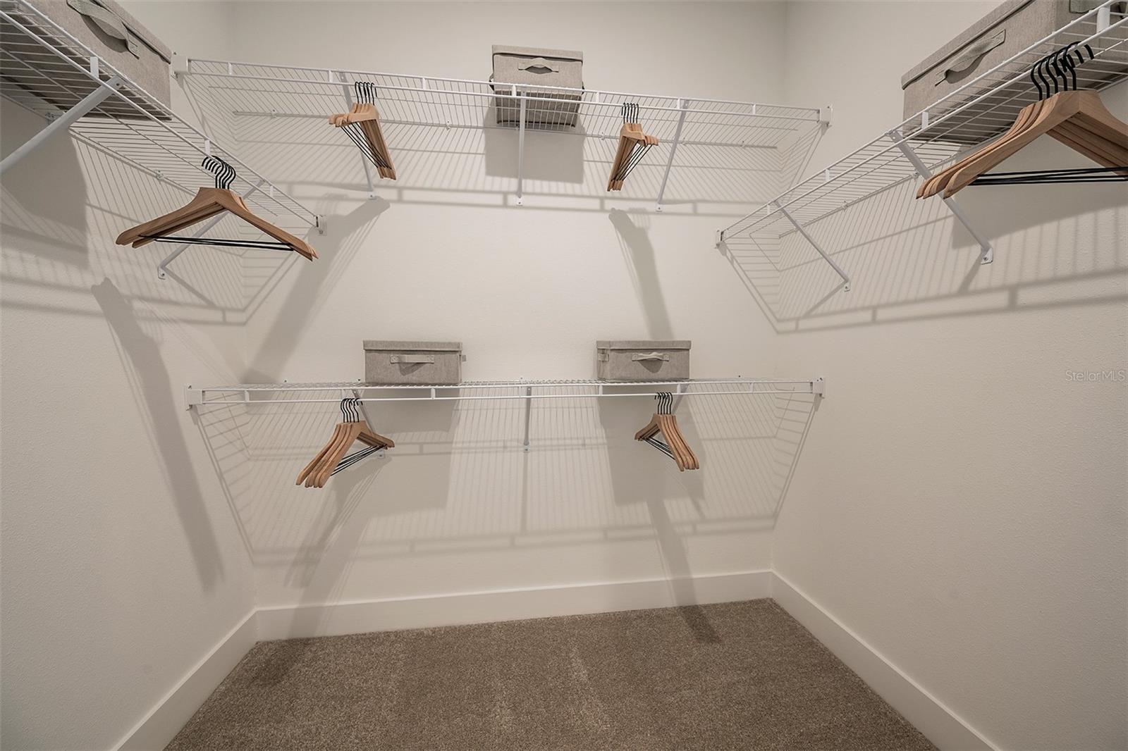 18432 VISTA PARK TER